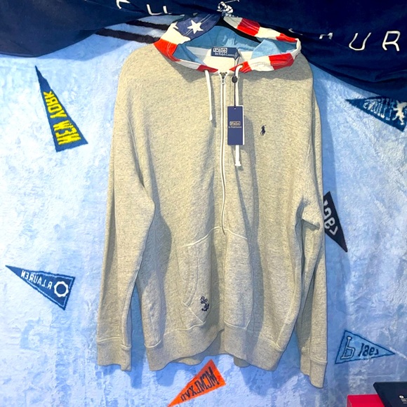 Polo hoodie